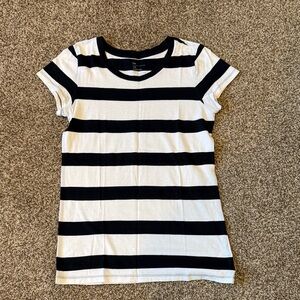 Gap women’s Classic Black & White Striped Tee